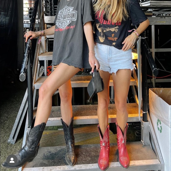 Alexander Wang Bite Shorts - Picture 8 of 9